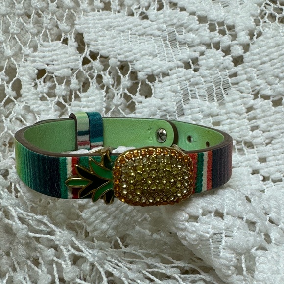 Keep Collective Pineapple ๐ Fiesta Leather Bracelet - Picture 7 of 8